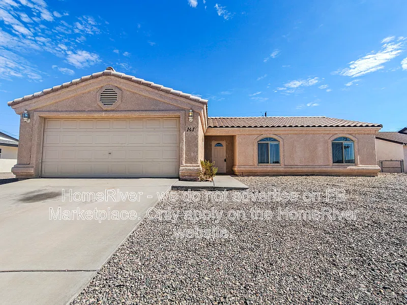 3 bed, 2.0 bath, 1326 sqft, $1,550 — Photo 1