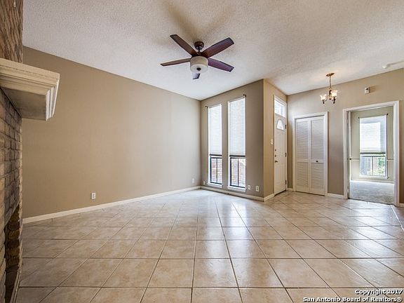 4th image of 14422 Brook Hollow Blvd