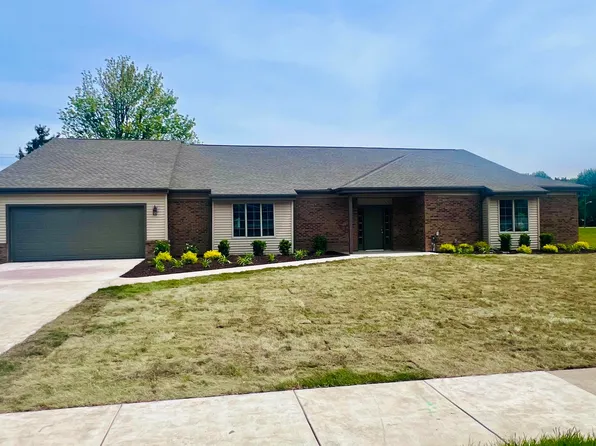 27155 Lanse Creuse St, Harrison Township, MI 48045