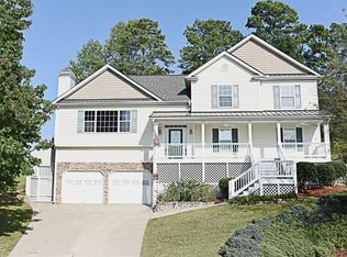 1042 Foxhollow Trl, Canton, GA 30115
