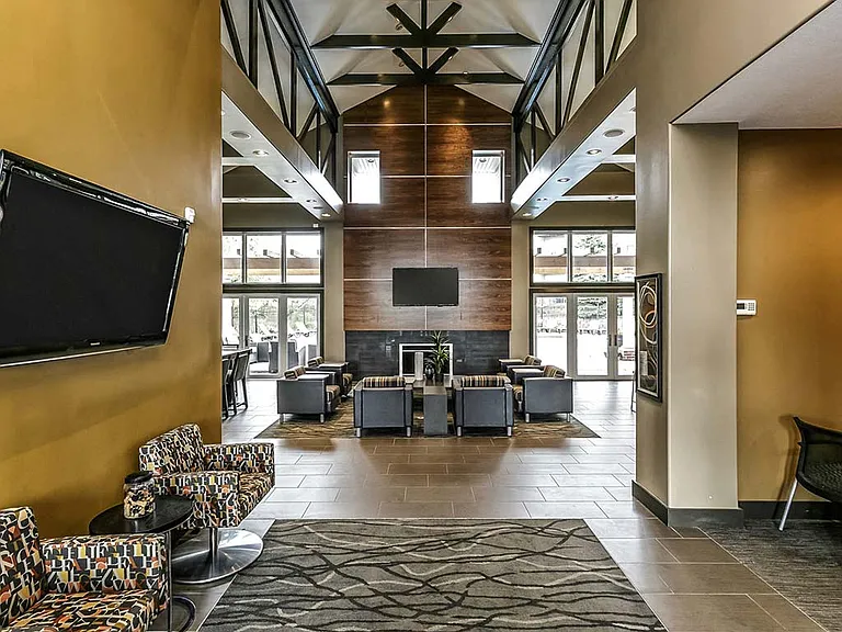 Autumn Grove Apartments — Photo 8