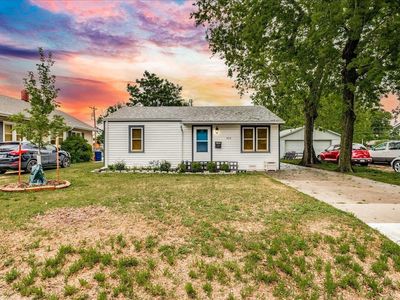 424 N Meridian Ave, Valley Center, KS, 67147