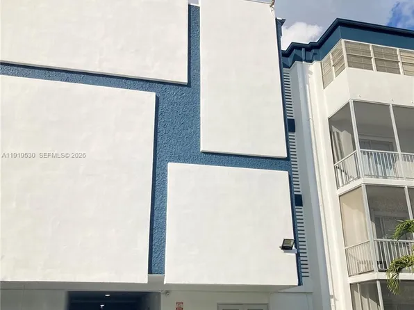 9159 SW 77th Ave, Miami, FL