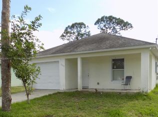 1085 11th St SW, Vero Beach, FL 32962