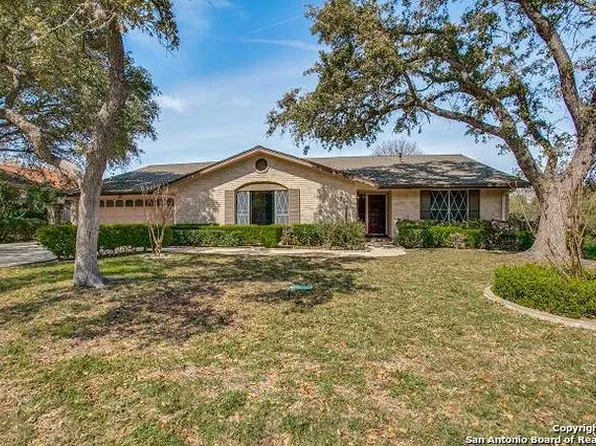 319 Harriet Dr, San Antonio, TX 78216
