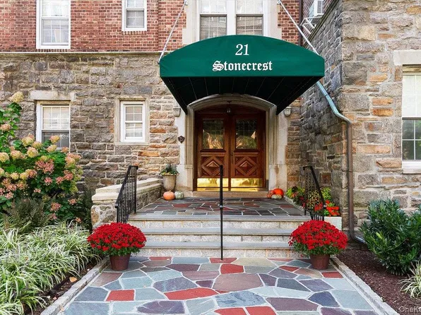 21 North Chatsworth Avenue #7H, Larchmont, NY 10538