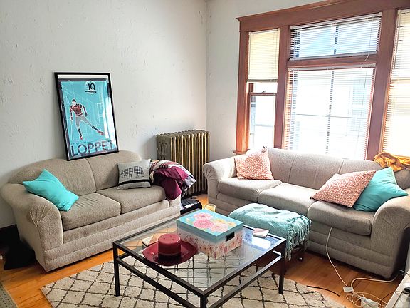 3rd image of 3112 Humboldt Ave S APT 3