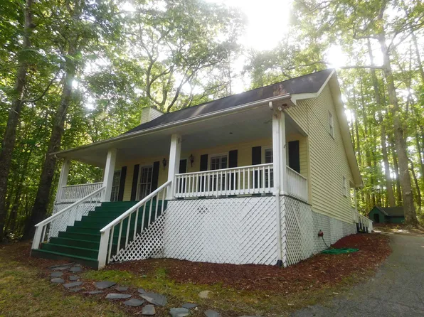 224 Truelove Rd, Cleveland, GA 30528