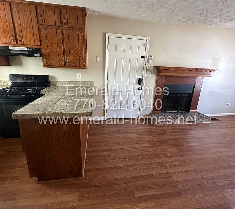 1st image of 2036 Laboon Cir