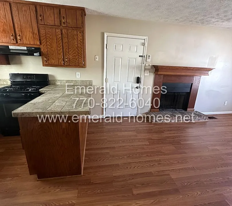 2036 Laboon Cir