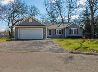 803 Midway Ct, Oregon, IL 61061