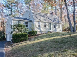 124 Carpenter Rd, Northbridge, MA 01534