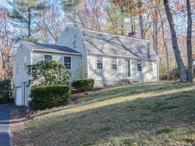 124 Carpenter Rd, Northbridge, MA, 01534