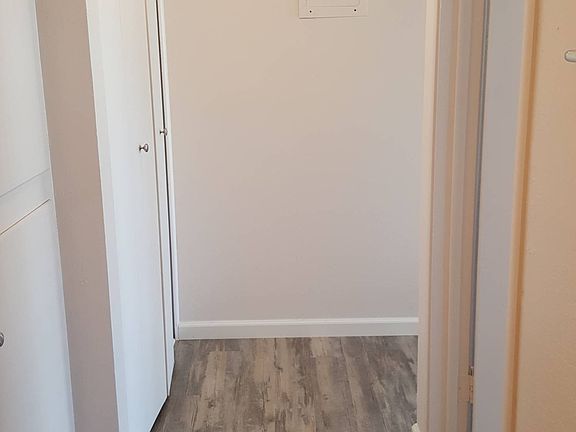 4th image of 500 King Ave #24