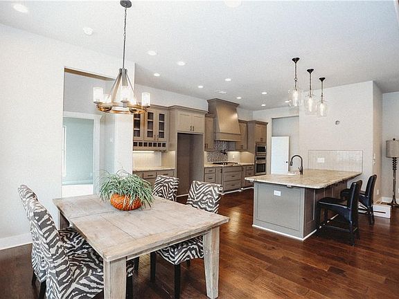 5th image of 3760 Bitterroot St