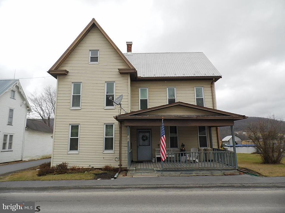 1st image of 121 W Main St