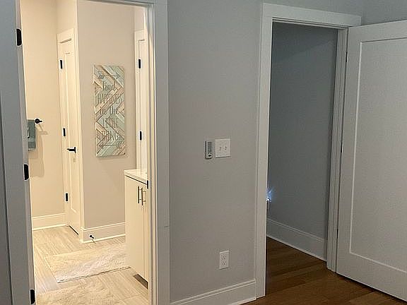 Door from 2nd bedroom into b