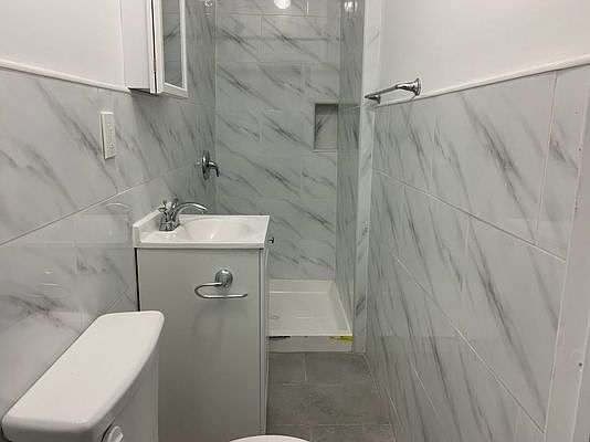4th image of 2707 Frederick Douglass Blvd APT 1