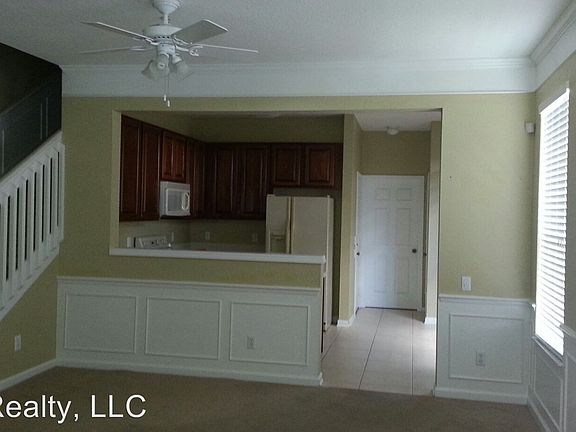2nd image of 6232 Castelven Dr Unit 101
