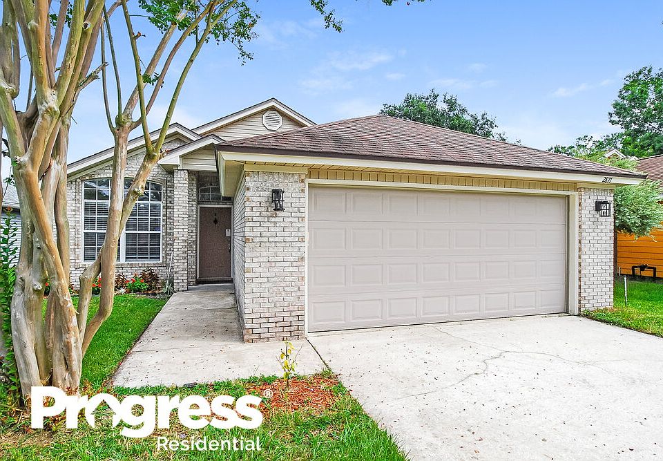 1st image of 2871 Sutton Estates Cir N