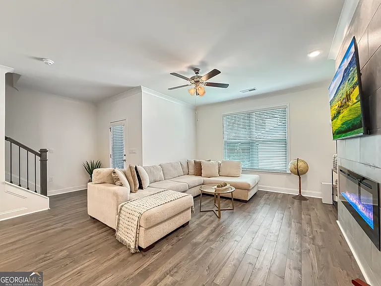 1160 Kendron Ln #16 — Photo 15