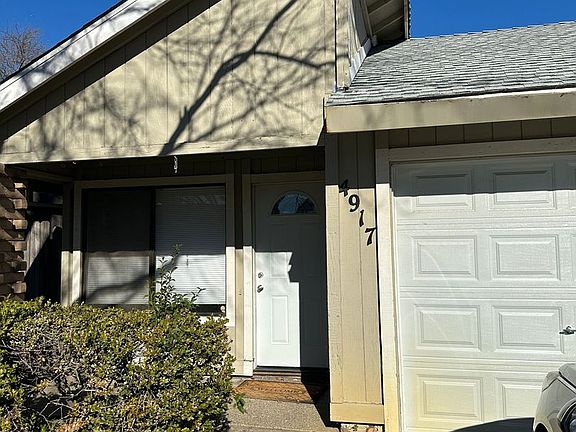 2nd image of 4919 Venuto Way #4917