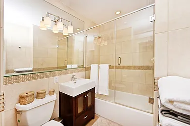 Rented by Eisenberg Exclusives