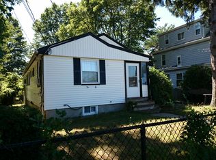 102 Gardner St, West Roxbury, MA 02132