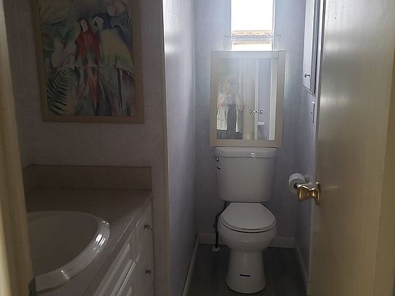 5th image of 3726 115th St W