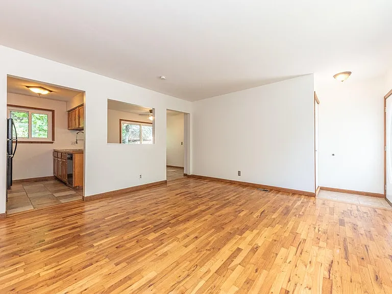 603 Manor Dr — Photo 21