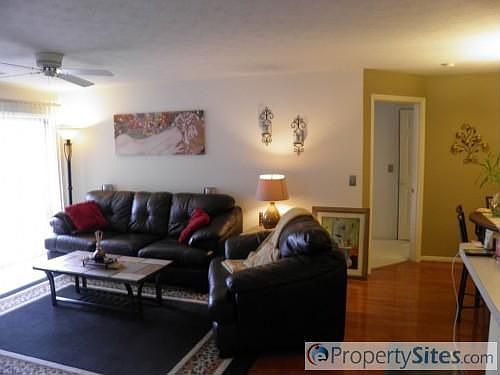 2nd image of 120 Carrington Ln Unit 120-205