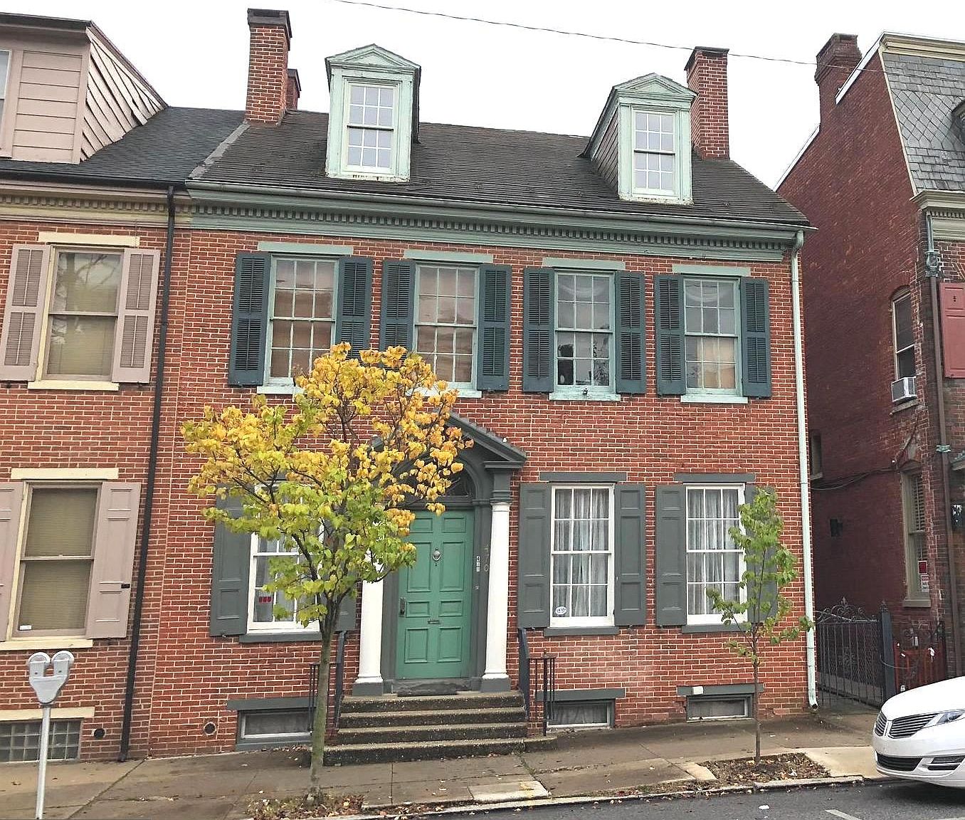 470 W Market St York Pa 17401 Mls Payk150878 Zillow