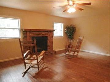 4th image of 6317 Sunnyside Dr