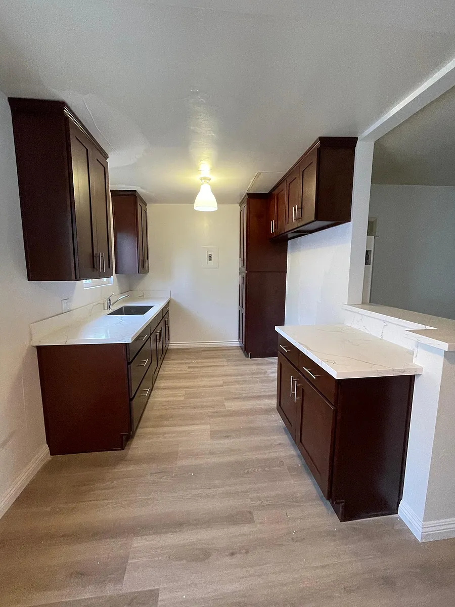 Building Photo - 361 Waldo Ave #6