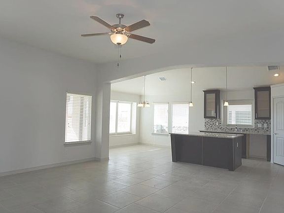 2nd image of 13972 Madero Dr