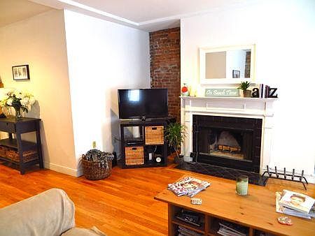 3rd image of 1750 Washington St APT 5