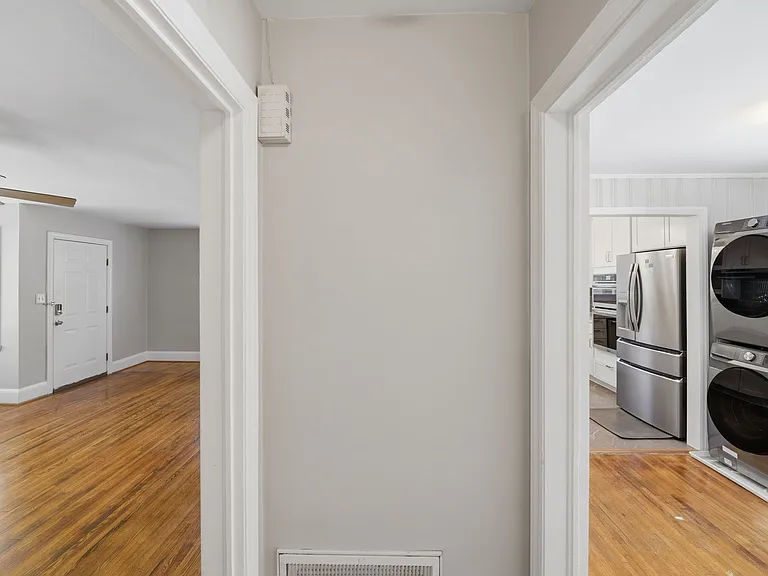 2214 Arnold Dr — Photo 23