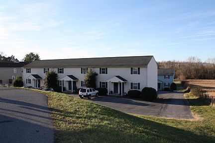 1st image of 1008 Quality Cir APT 33