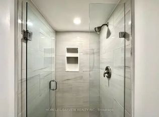 43 Wineva Ave #1A, Toronto, ON M4E2T1