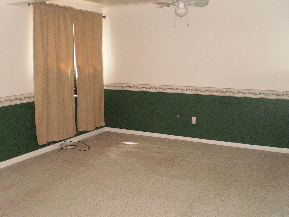 2nd image of 2093 N West Shore Dr