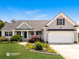 12 Brenda Ct, Clayton, NC 27520