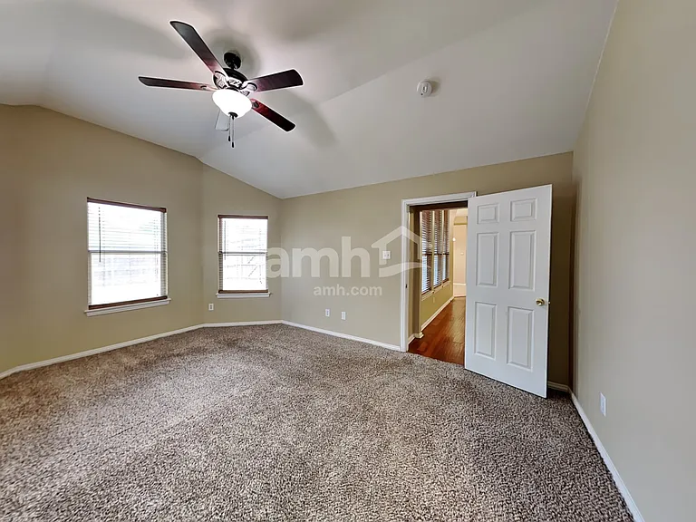 702 Bethany Lake Blvd — Photo 10