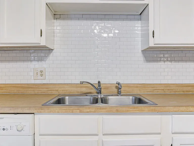 631 Welston Cir #631 — Photo 21
