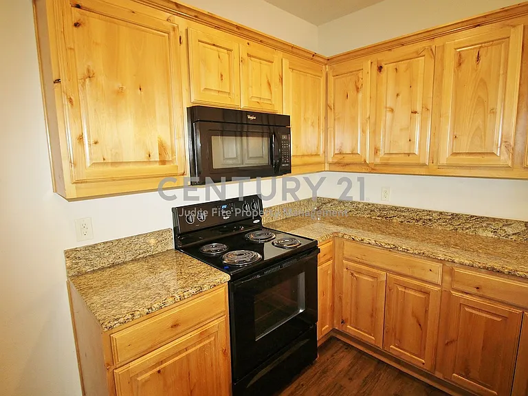 112 Bridle Ct — Photo 10