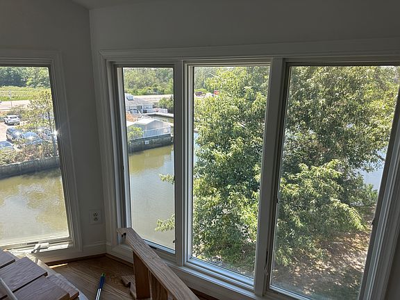 2nd image of 100 Pinewood Rd APT 134