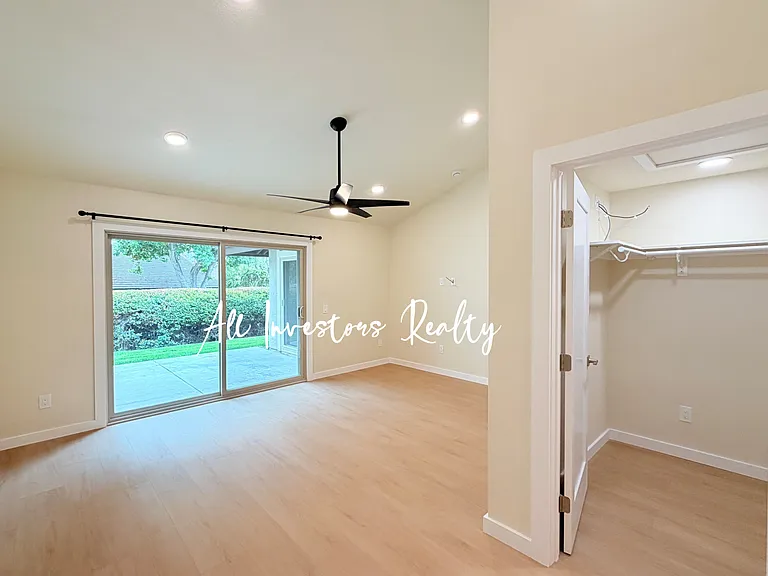 Primary Bedroom With Walk In Closet