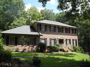 520 Lakemont Ct, Roswell, GA 30075