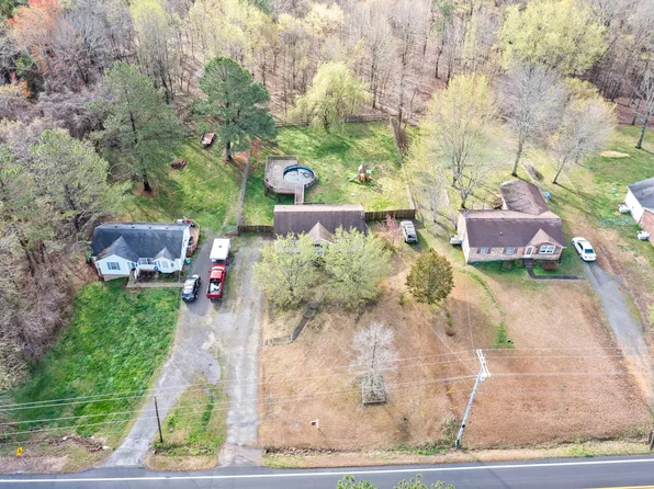 4016 Cumberland City Rd, Indian Mound, TN 37079