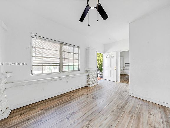 5th image of 1342 NW 1st St