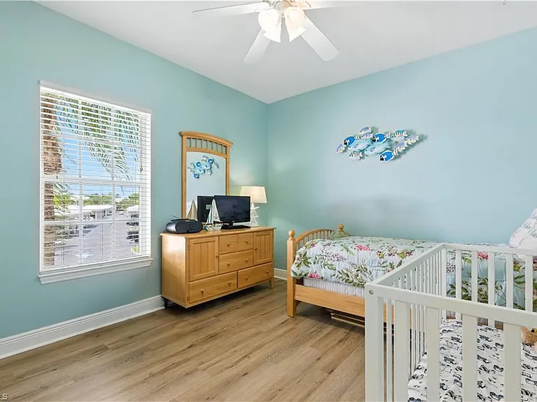 1325 Sweetwater Cv #201 — Photo 8